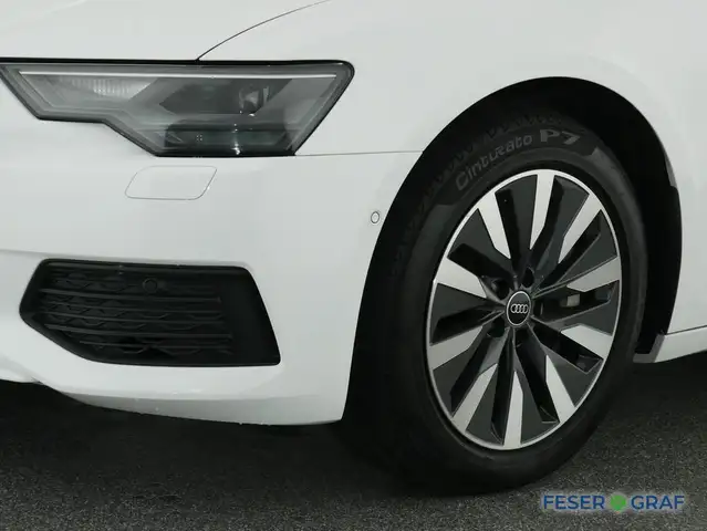 Audi A6 view 14