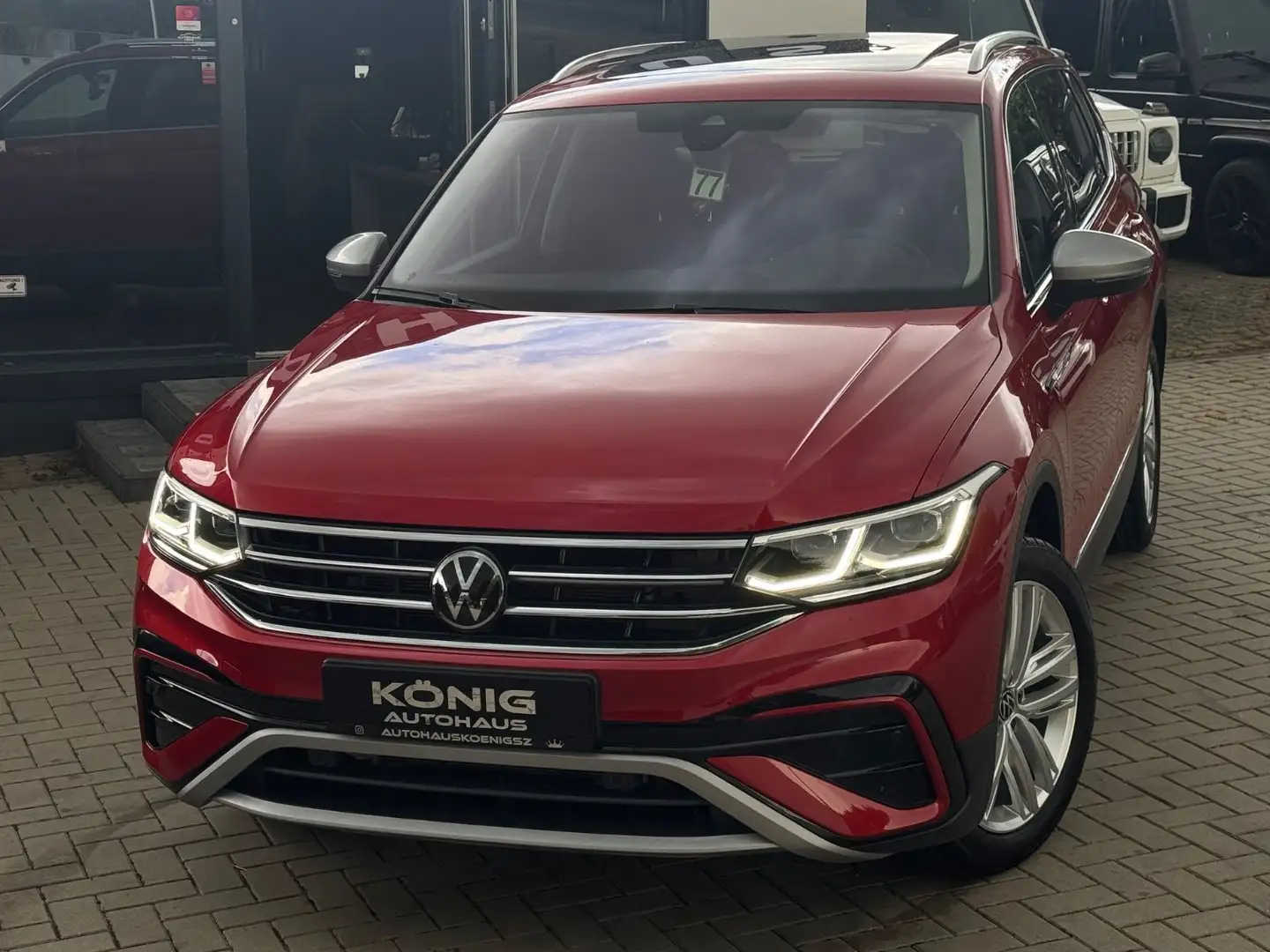 Volkswagen Tiguan Allspace Elegance 4Motion*7 Sitzer*AHK* Rot - 2