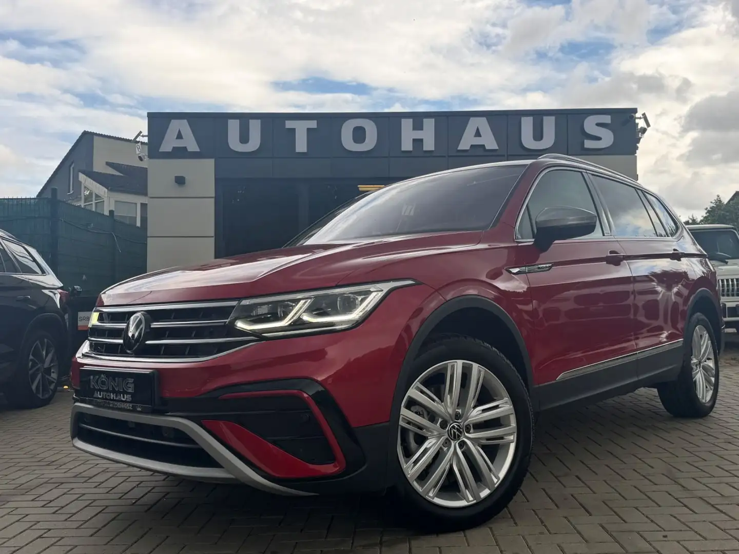 Volkswagen Tiguan Allspace Elegance 4Motion*7 Sitzer*AHK* Rot - 1