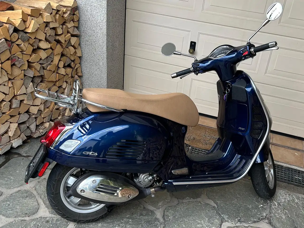 Vespa GTS 300