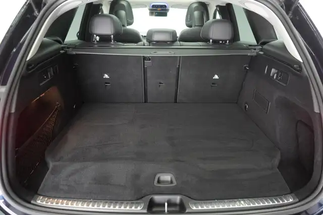 Mercedes-Benz GLC view 10