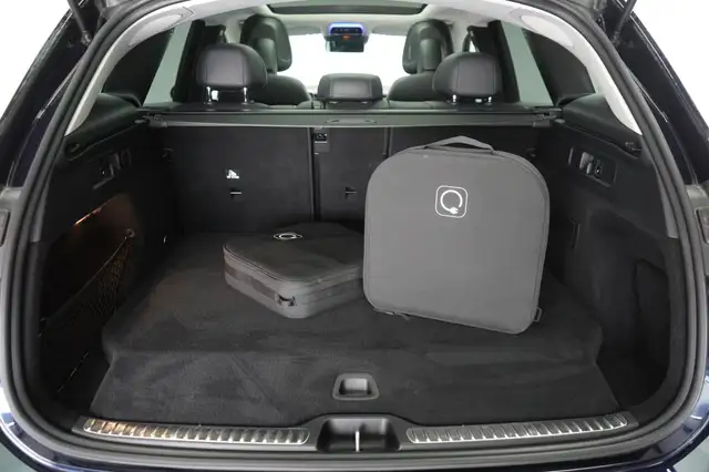 Mercedes-Benz GLC view 11
