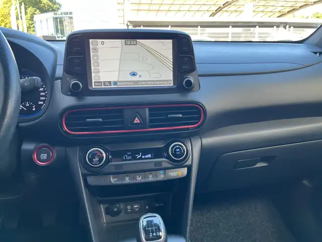 Hyundai Kona view 13