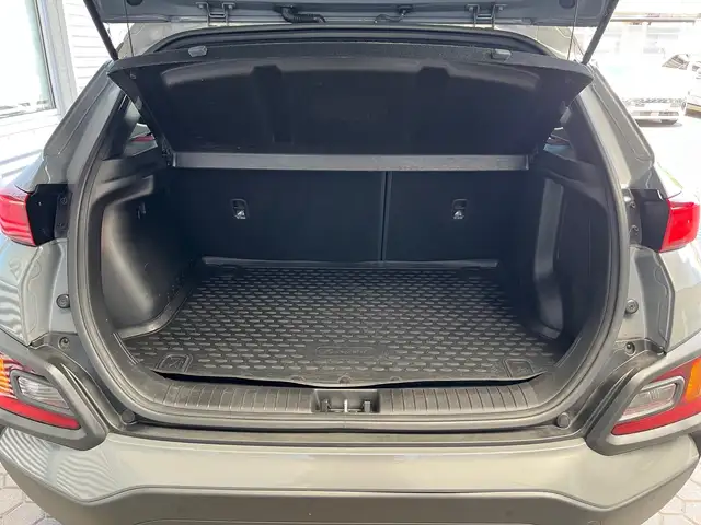 Hyundai Kona view 7