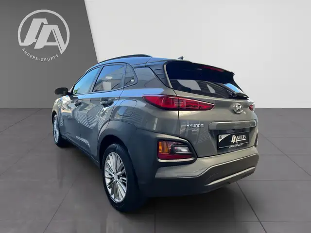 Hyundai Kona view 3