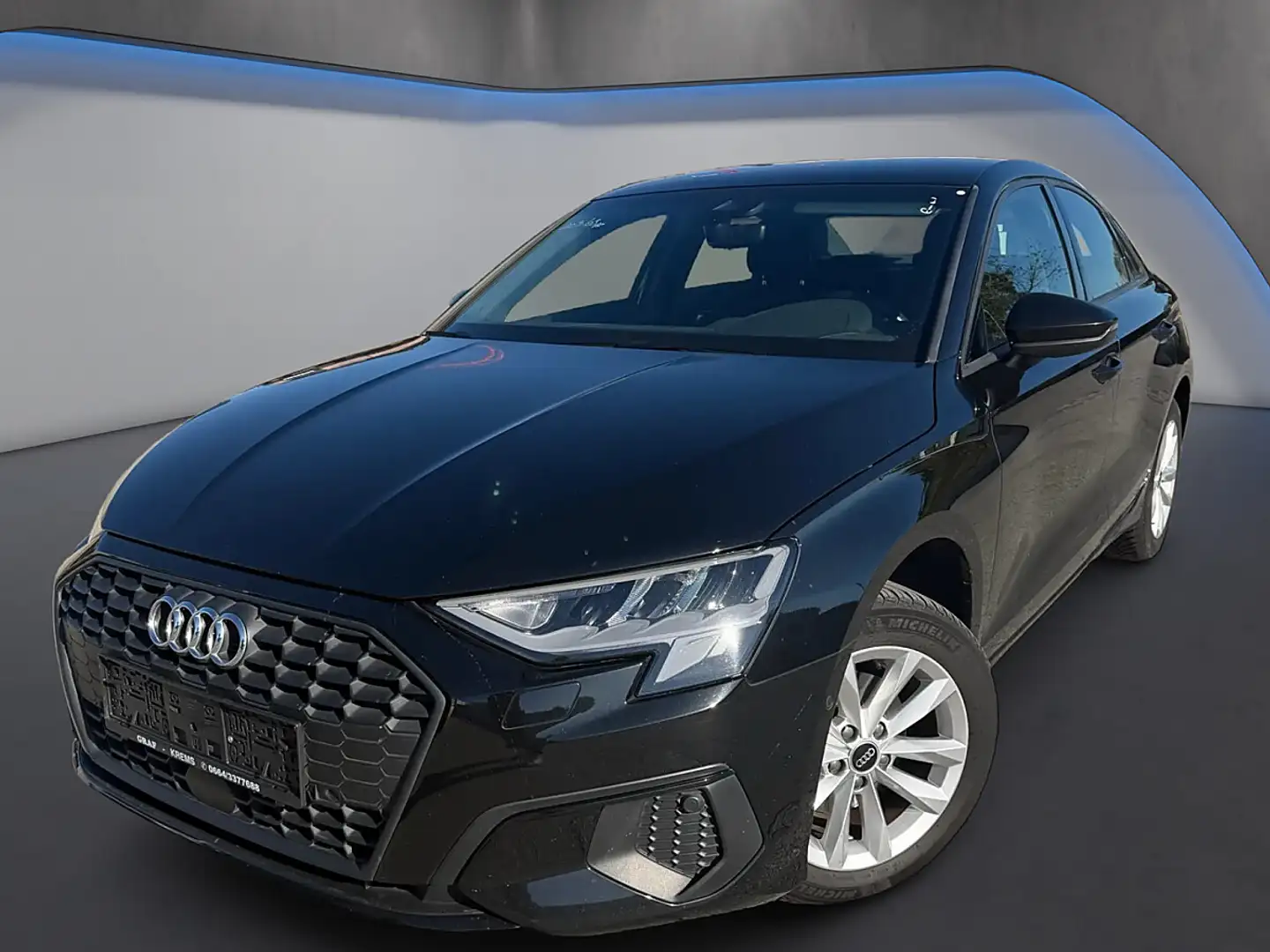 Audi A3 30 TDI Limousine *Virtual*LED*2ZonenKlima* Schwarz - 1