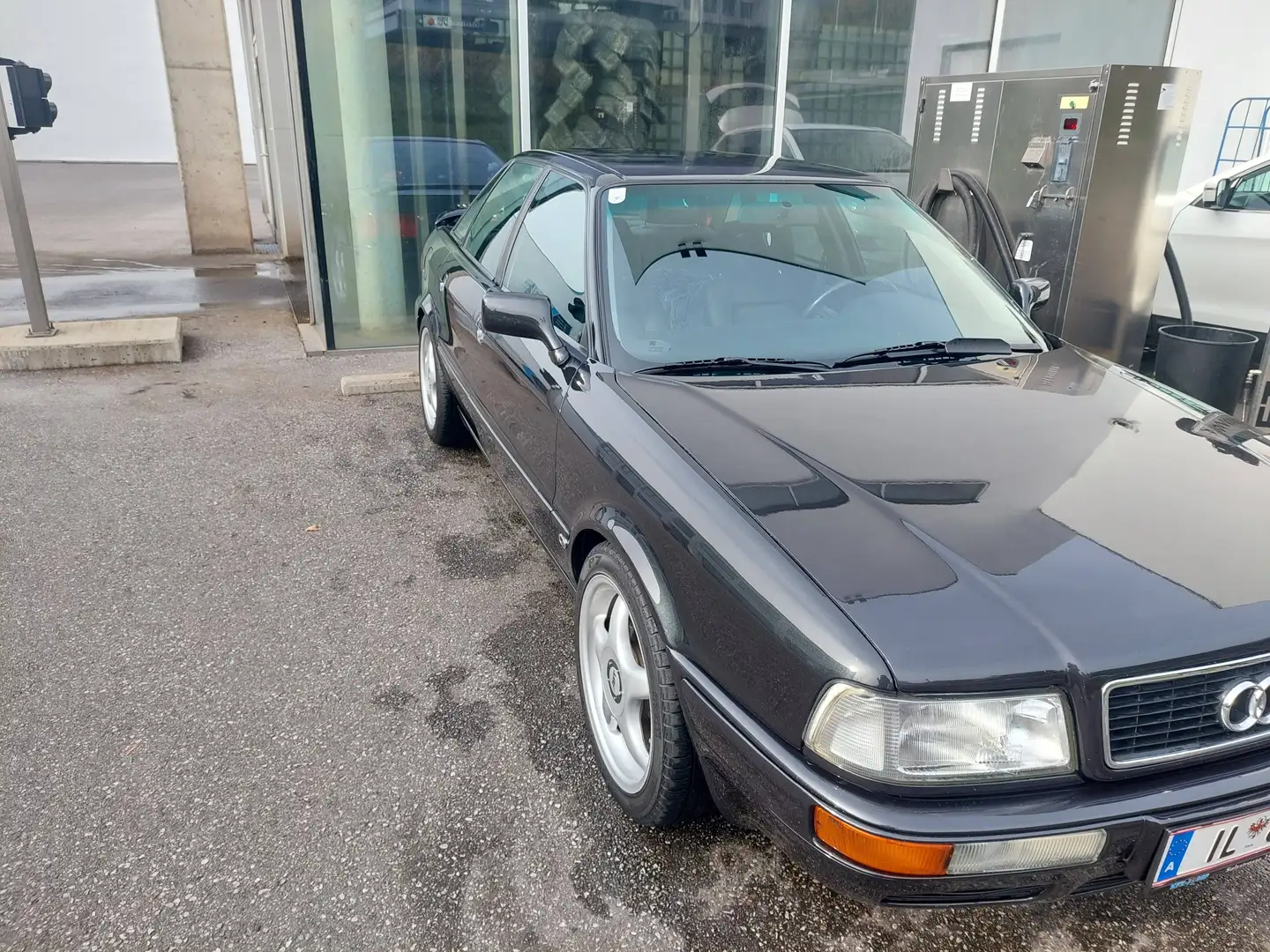 Audi 80 80 2,6 E V6 Schwarz - 1