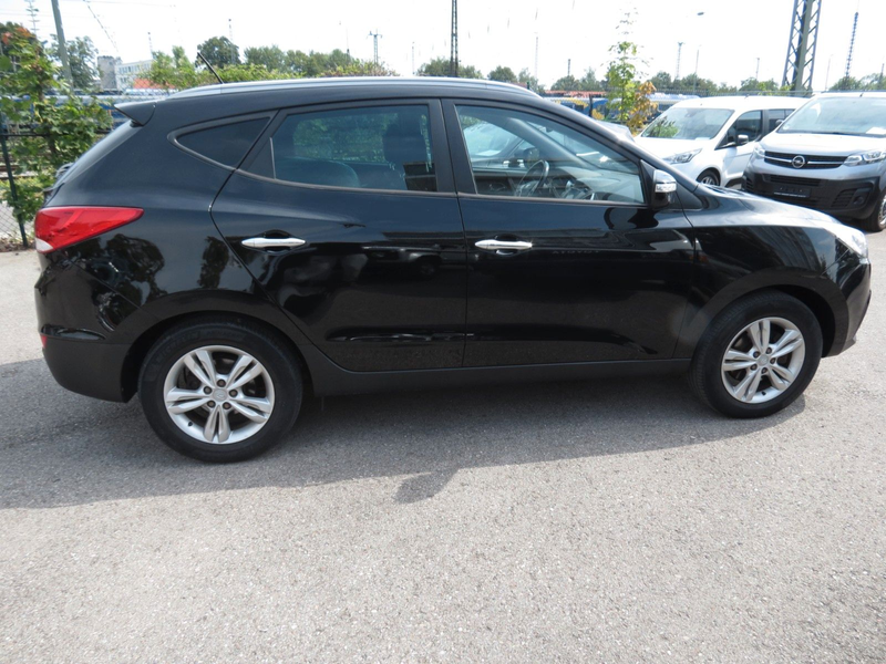 Hyundai iX35 Premium UpGrade 4WD *TÜV neu, TOP* — photo 8
