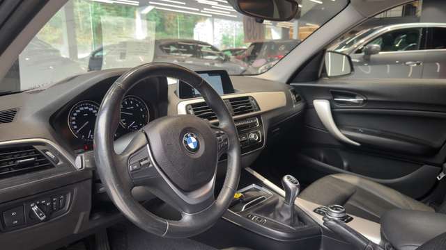 BMW 118 — photo 12