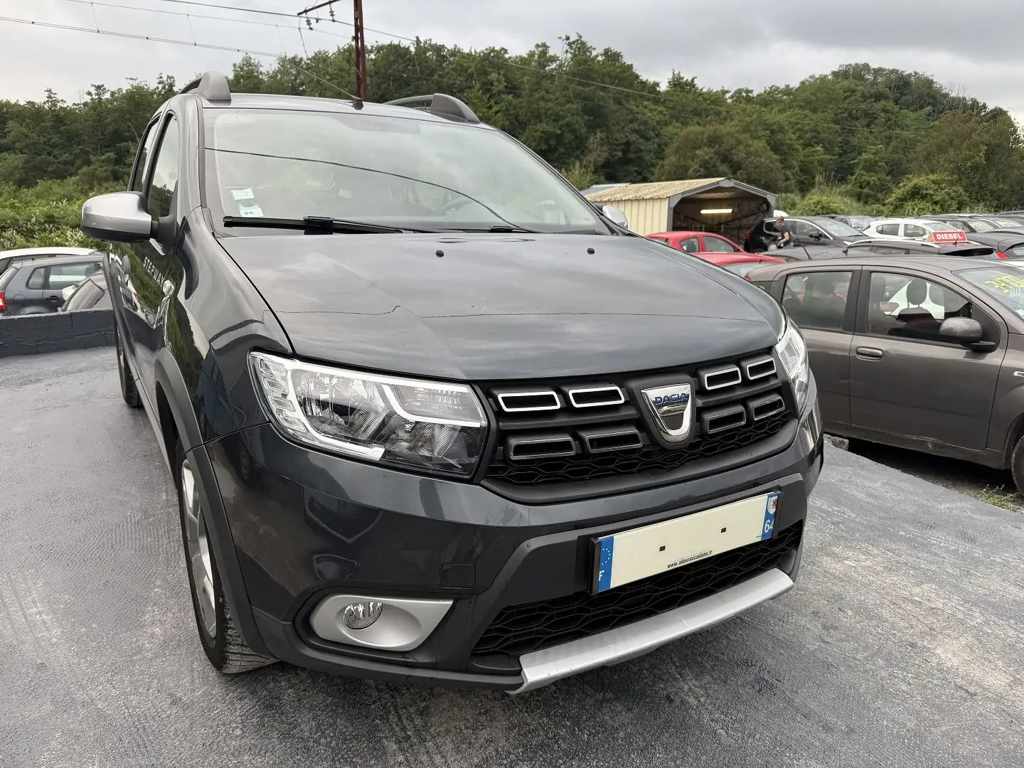 Dacia Sandero 0.9 TCE 90CH AMBIANCE EURO6C Gris - 1