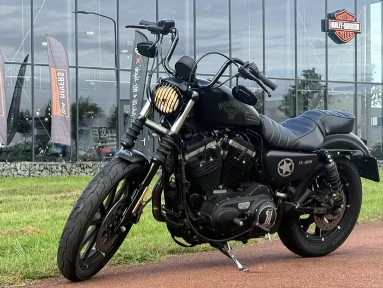 Harley-Davidson Iron 883