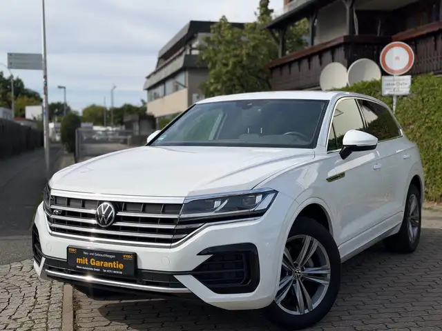 Volkswagen Touareg R Line 4Motion *LED*Discover Pro*Ergocomfort*LEDER*Navi*PDC*SPUR HA*