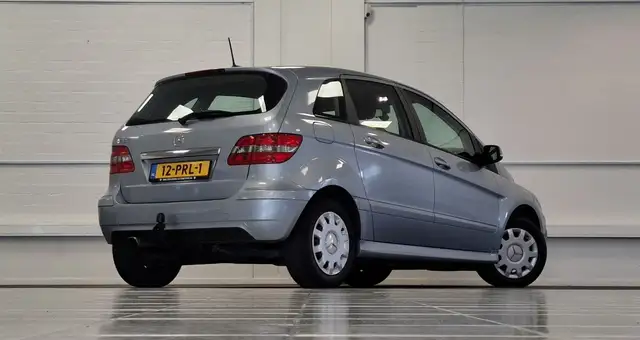 Mercedes-Benz B Class view 7