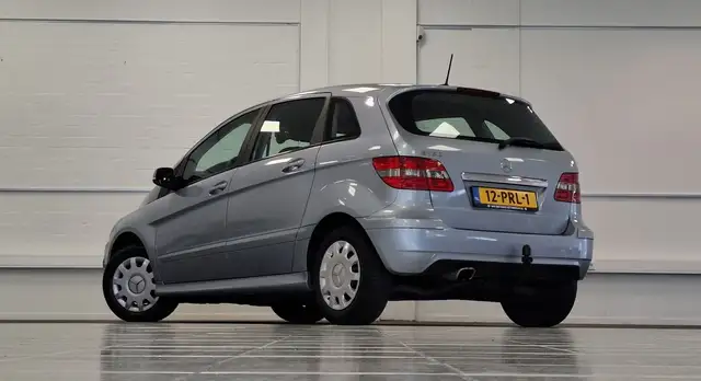 Mercedes-Benz B Class view 6
