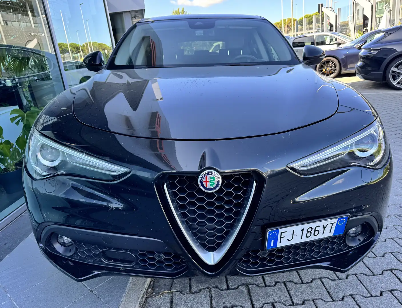 Alfa Romeo Stelvio 2.2 t Veloce Q4 210cv auto   MOTORE NUOVO Nero - 2