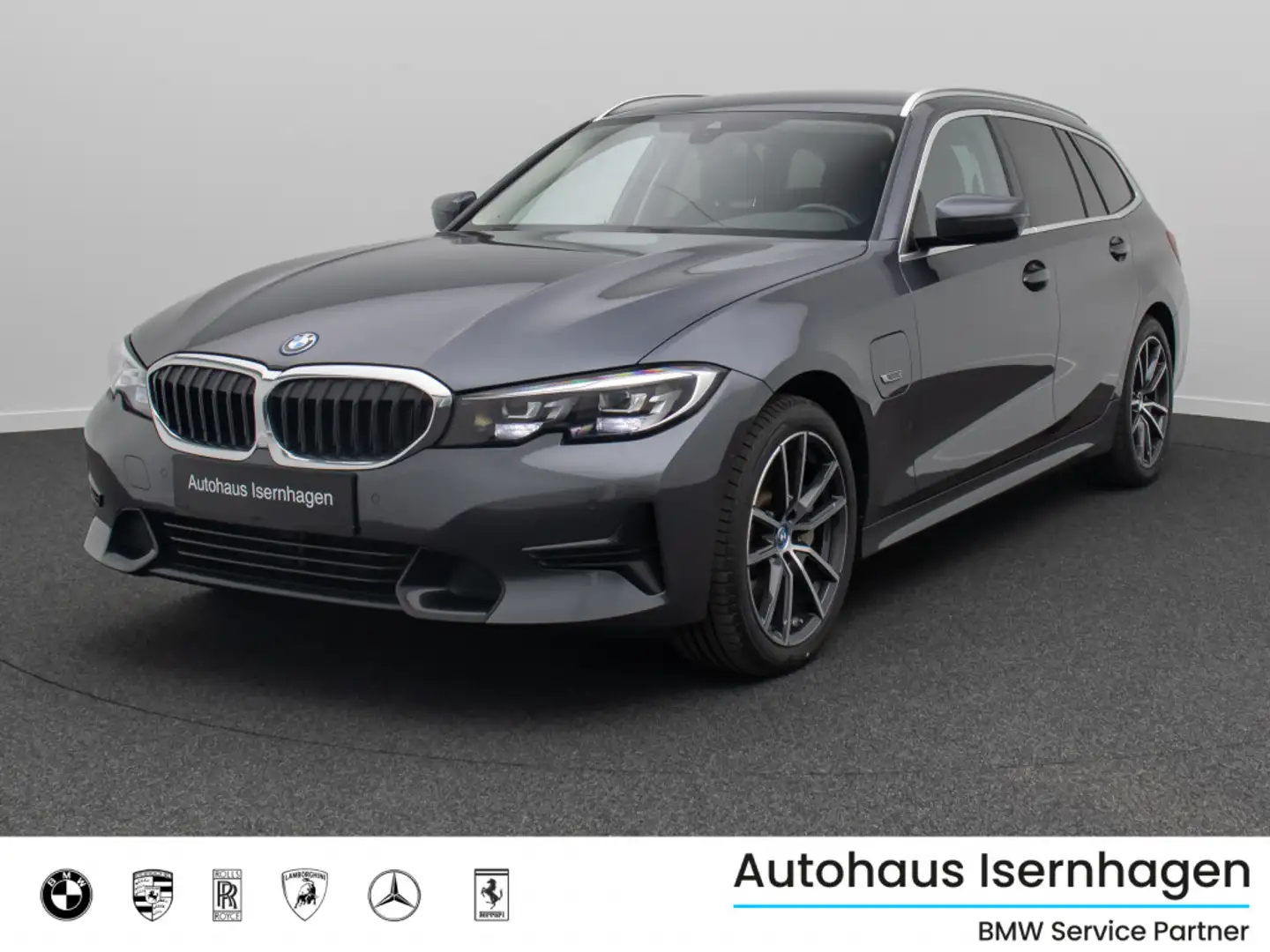 BMW 330 Sport Line DAB Kamera AHK Alarm 18Zoll Grau - 1