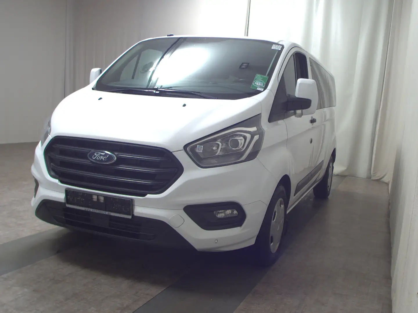 Ford Transit Custom 2.0 TDCi Trend 9-Sitze L2H1 PDC Weiß - 2