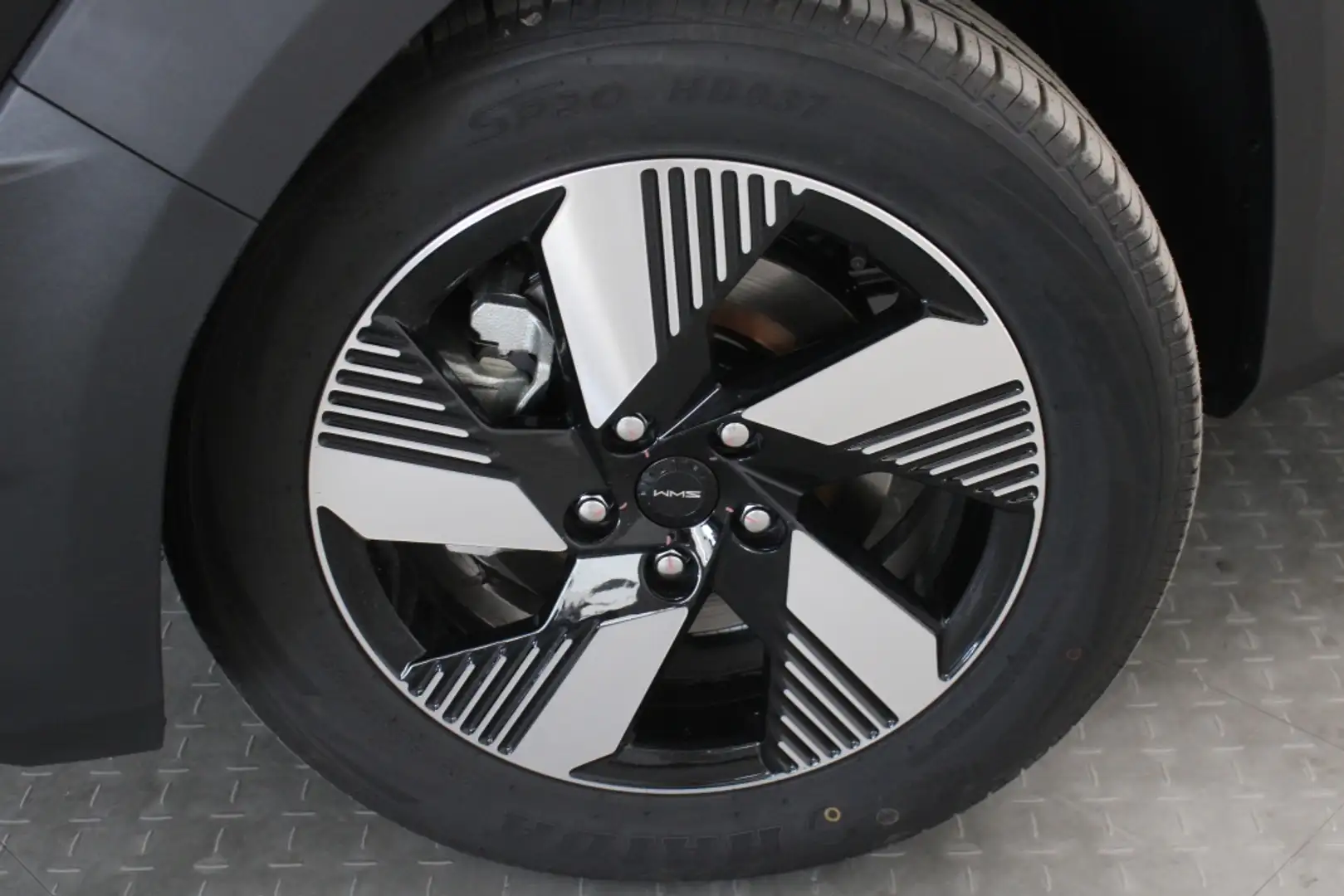 SWM G03F EDi 1.5 MT 5p Negro - 2