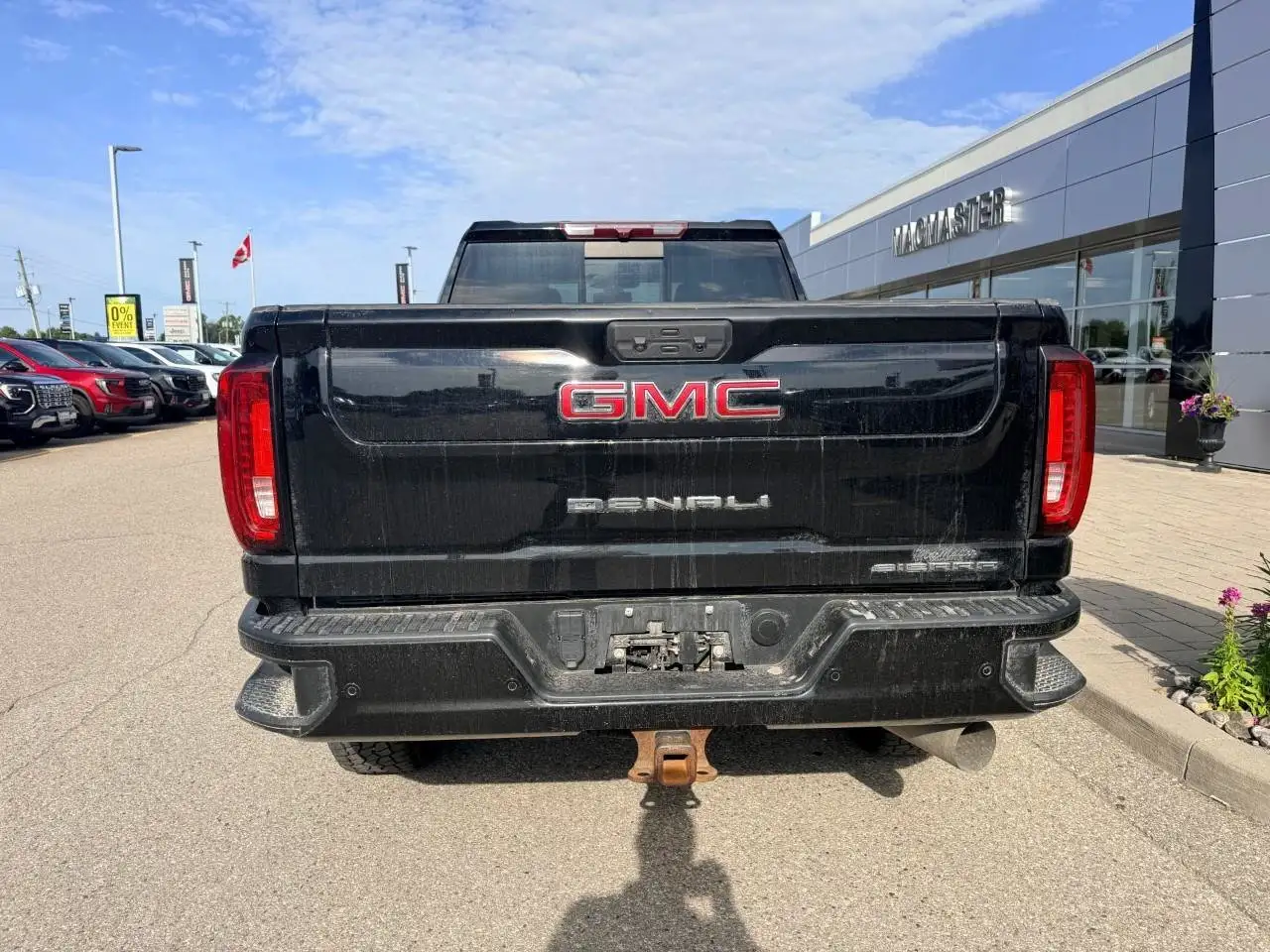 GMC Sierra 2500HD снимка GMC Sierra 2500HD