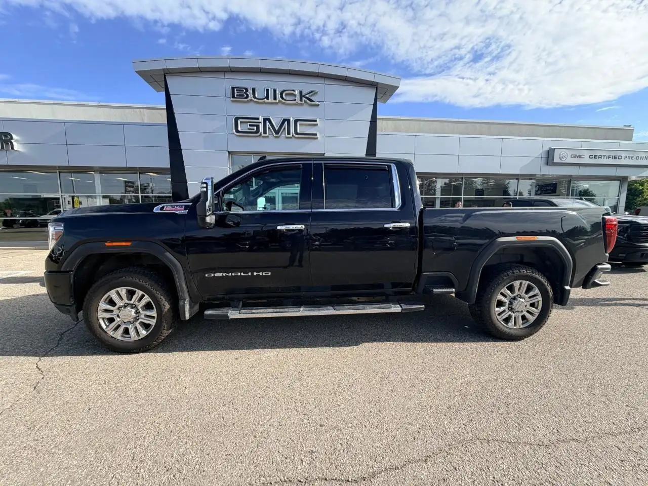 GMC Sierra 2500HD снимка GMC Sierra 2500HD