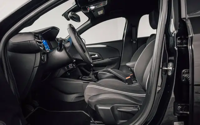 Opel Corsa view 10