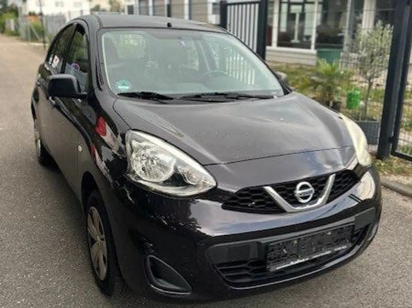 Nissan Micra Visia First Violett - 1