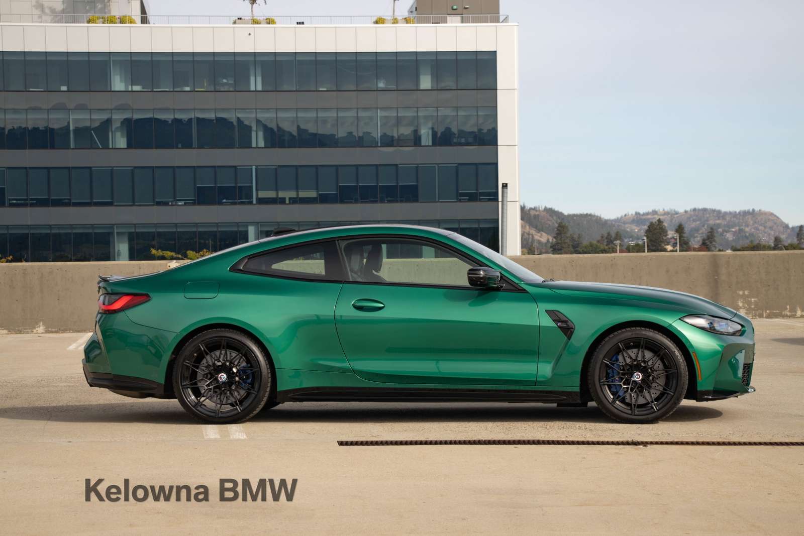 2023 BMW M4 Coupe