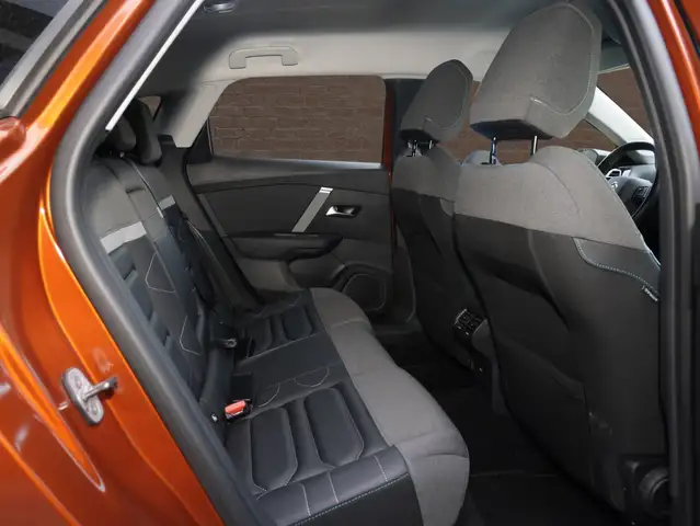 Citroen C4 view 10