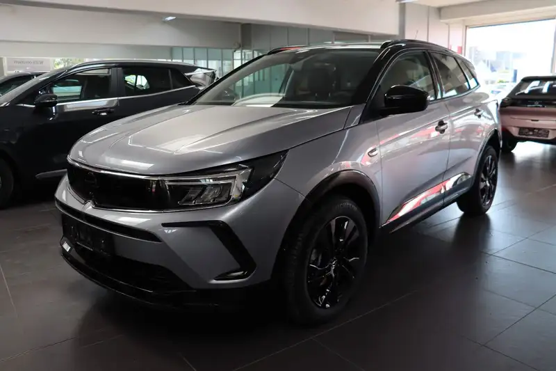 OPEL Grandland
