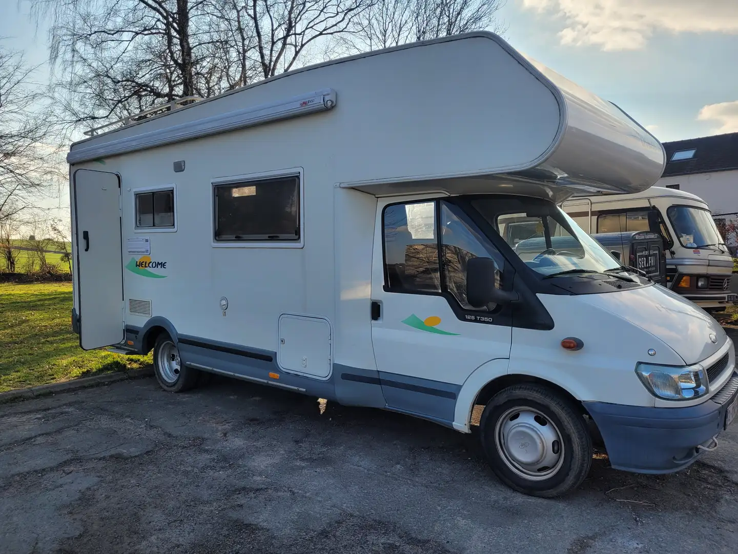 Ford Transit Chausson 6 places Bílá - 2