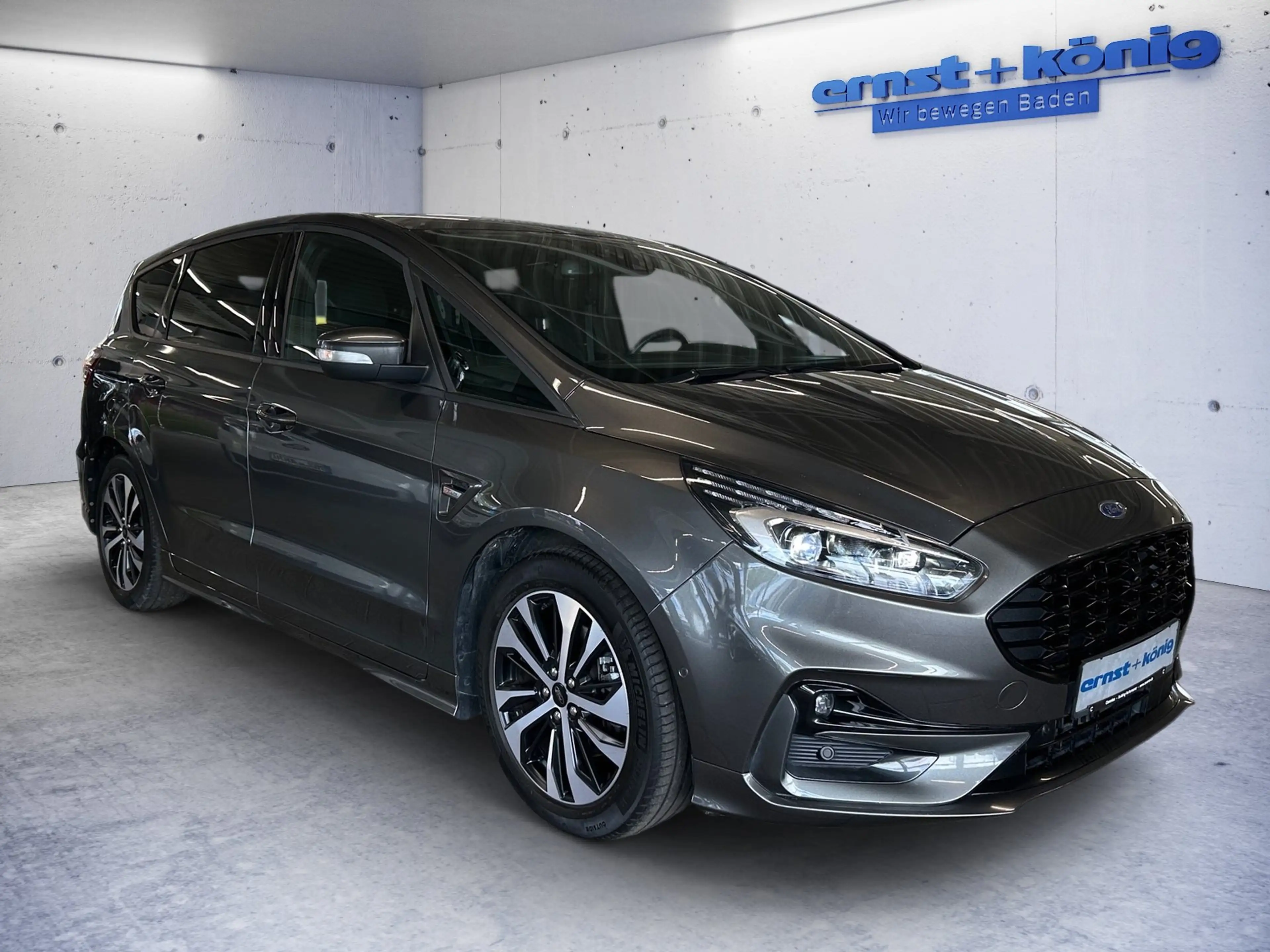 Ford S-Max 2.5 Duratec FHEV ST-LINE — photo 2