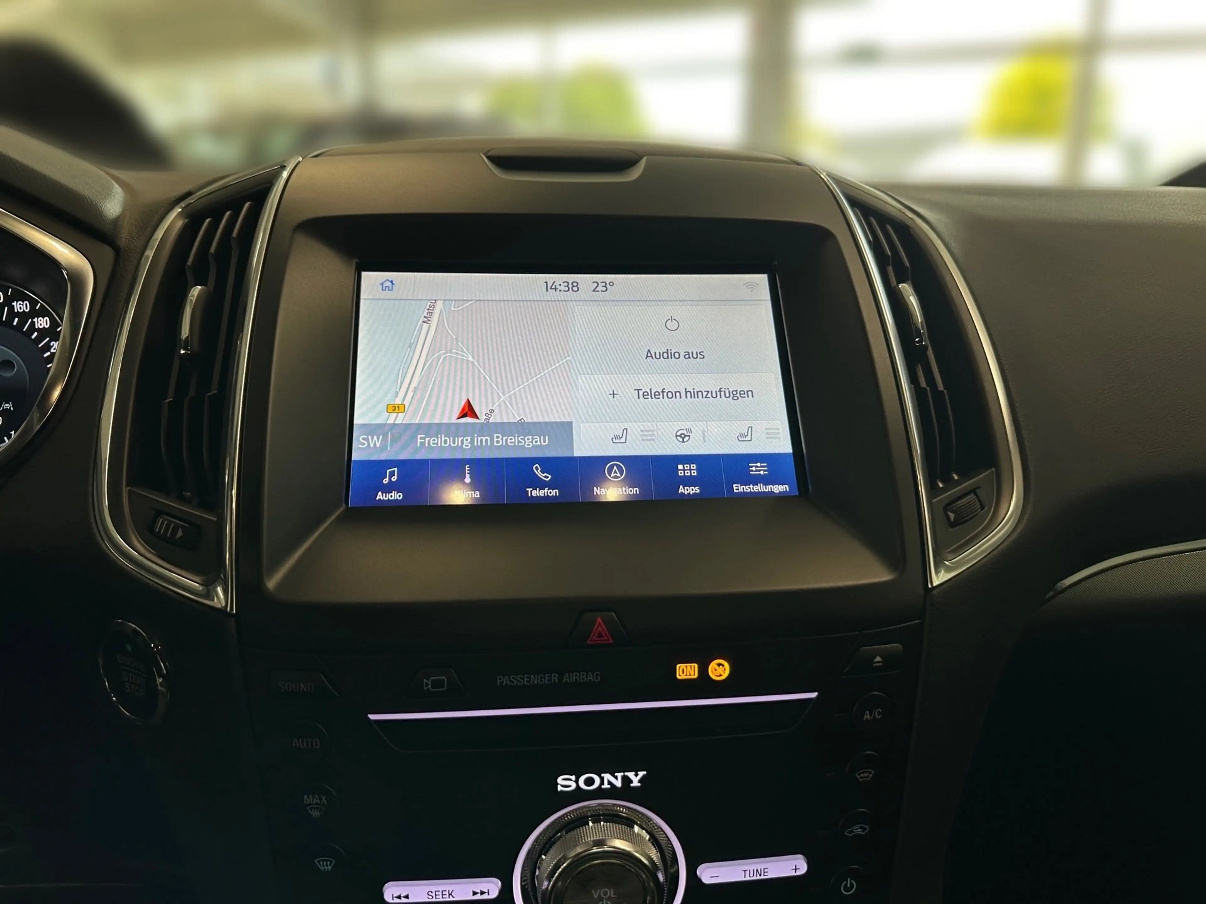 Ford S-Max 2.5 Duratec FHEV ST-LINE — photo 14