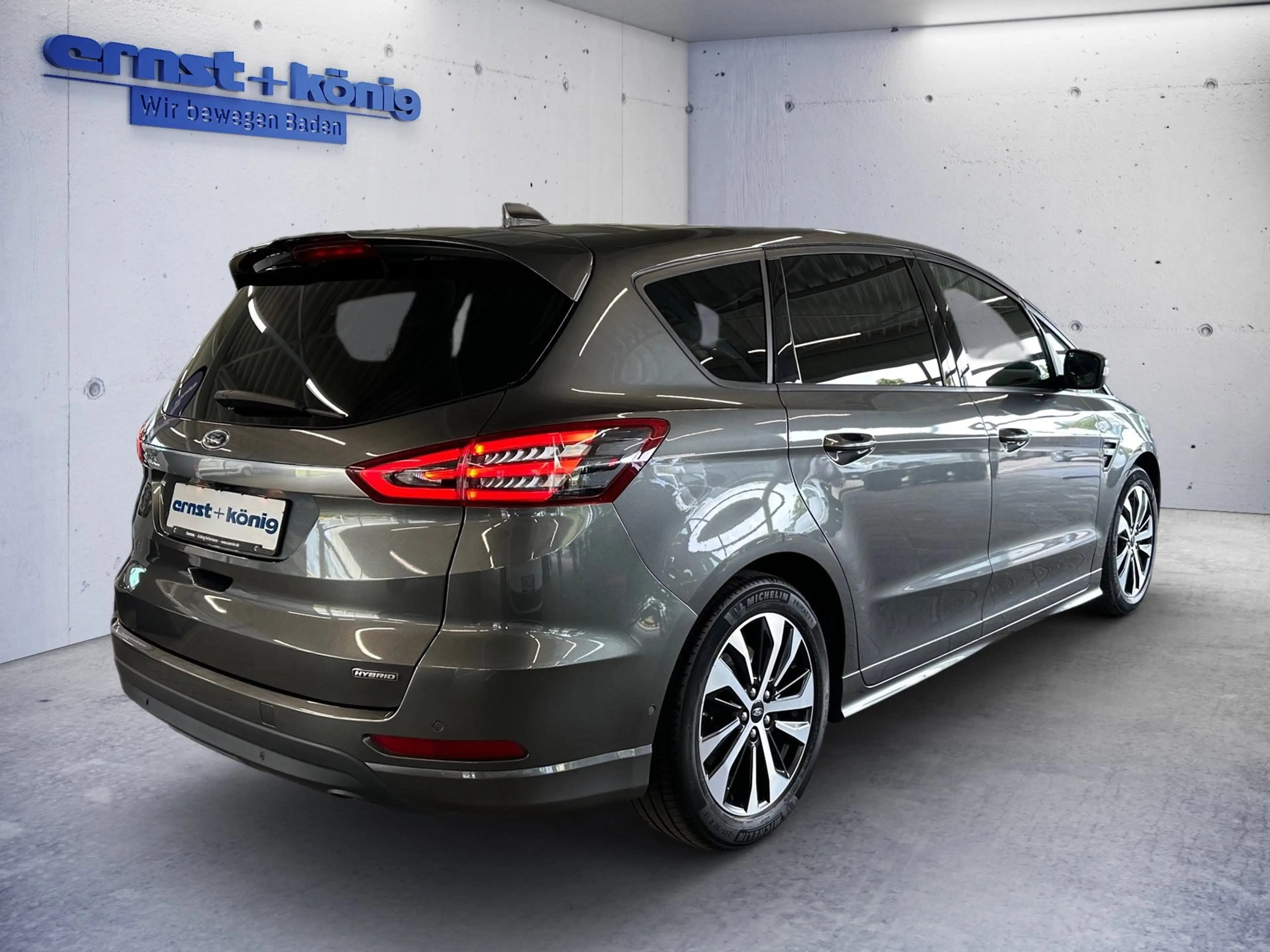 Ford S-Max 2.5 Duratec FHEV ST-LINE — photo 3