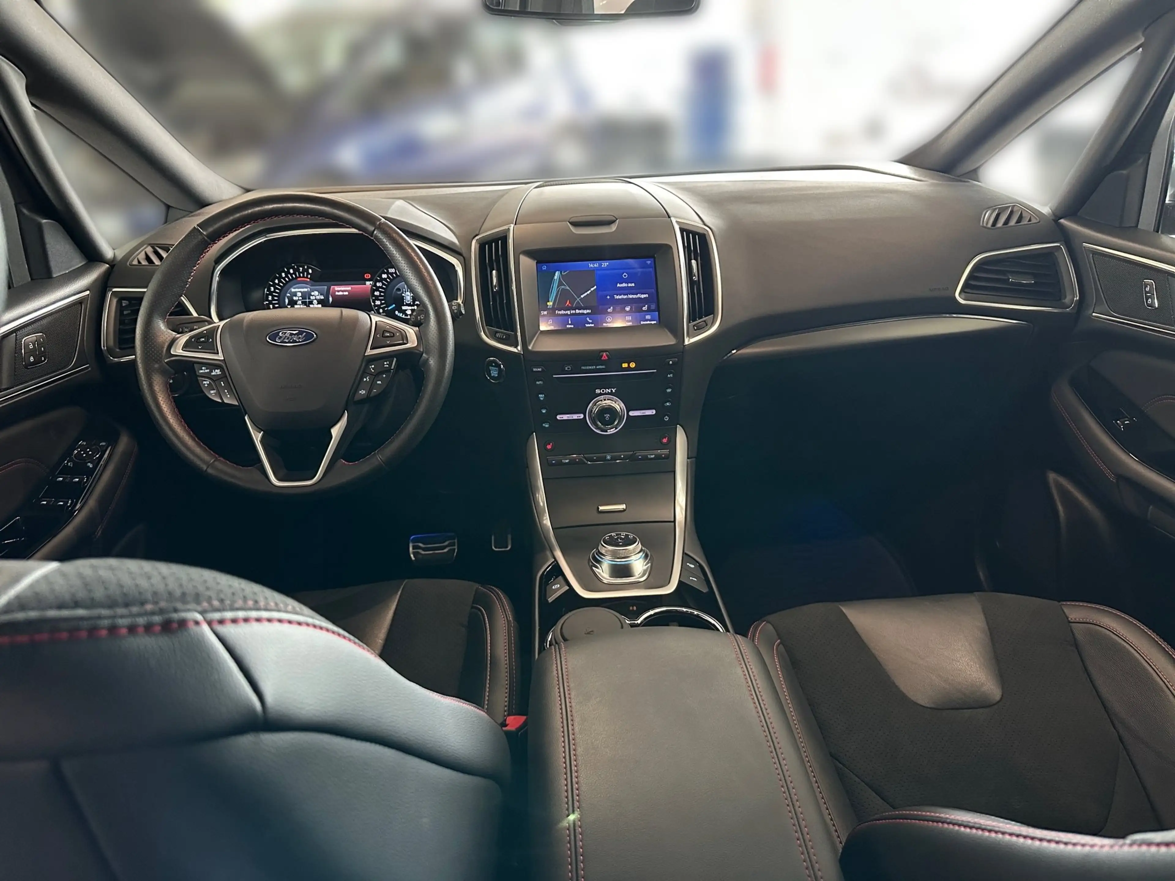 Ford S-Max 2.5 Duratec FHEV ST-LINE — photo 15