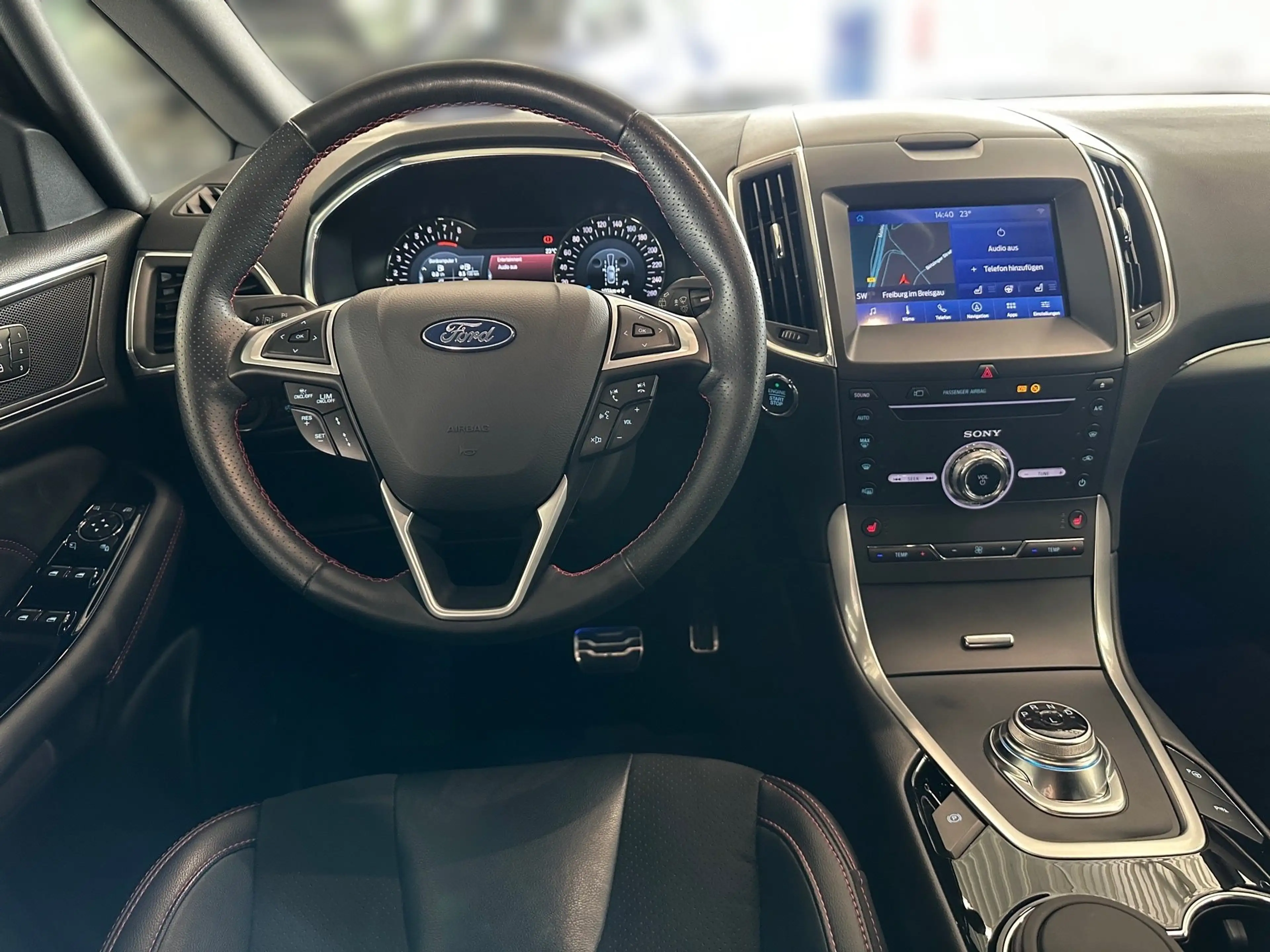 Ford S-Max 2.5 Duratec FHEV ST-LINE — photo 11