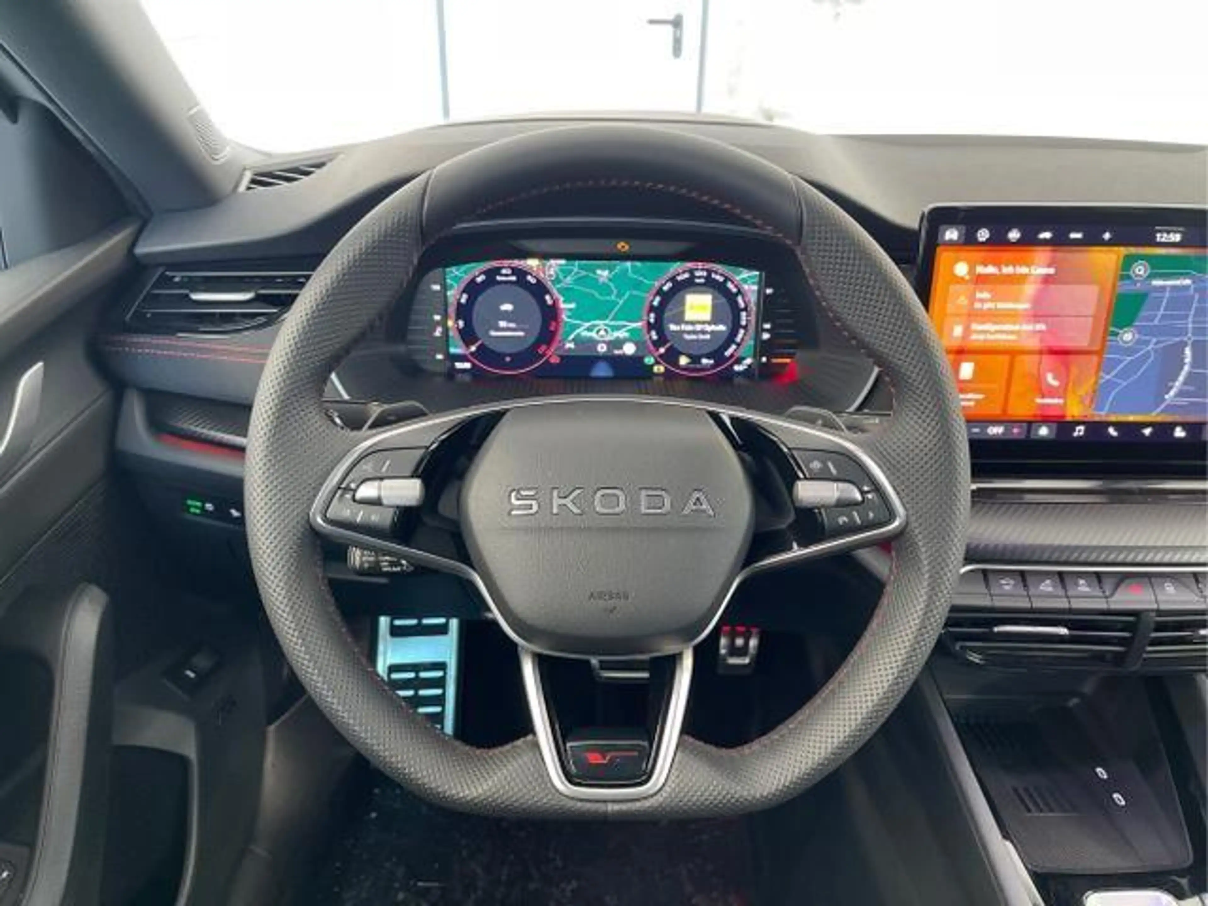 Skoda Octavia Combi RS 265PS DSG HUD+Pano+360°+DCC+AHK+CANTON+Ma — photo 9