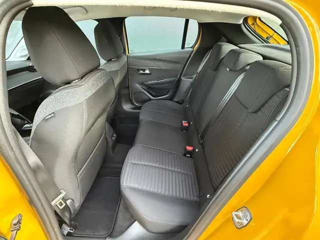 Peugeot 208 view 15