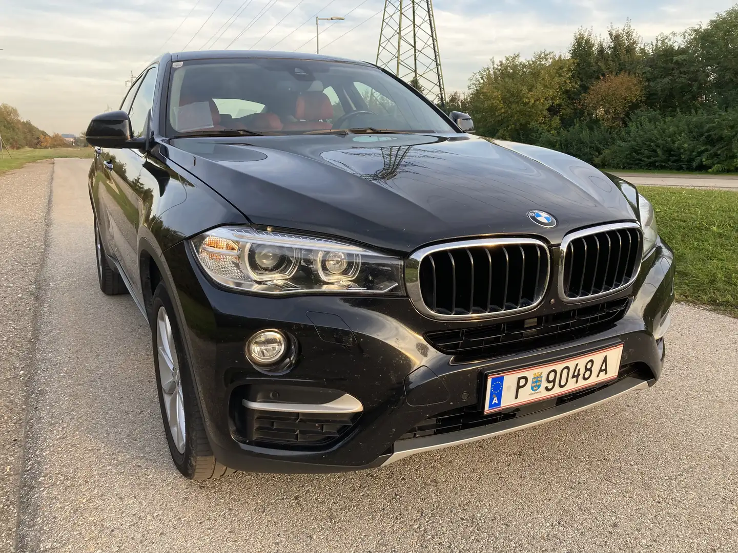 BMW X6 F16 xDrive30d Sport Activity Coupé Aut. Schwarz - 2