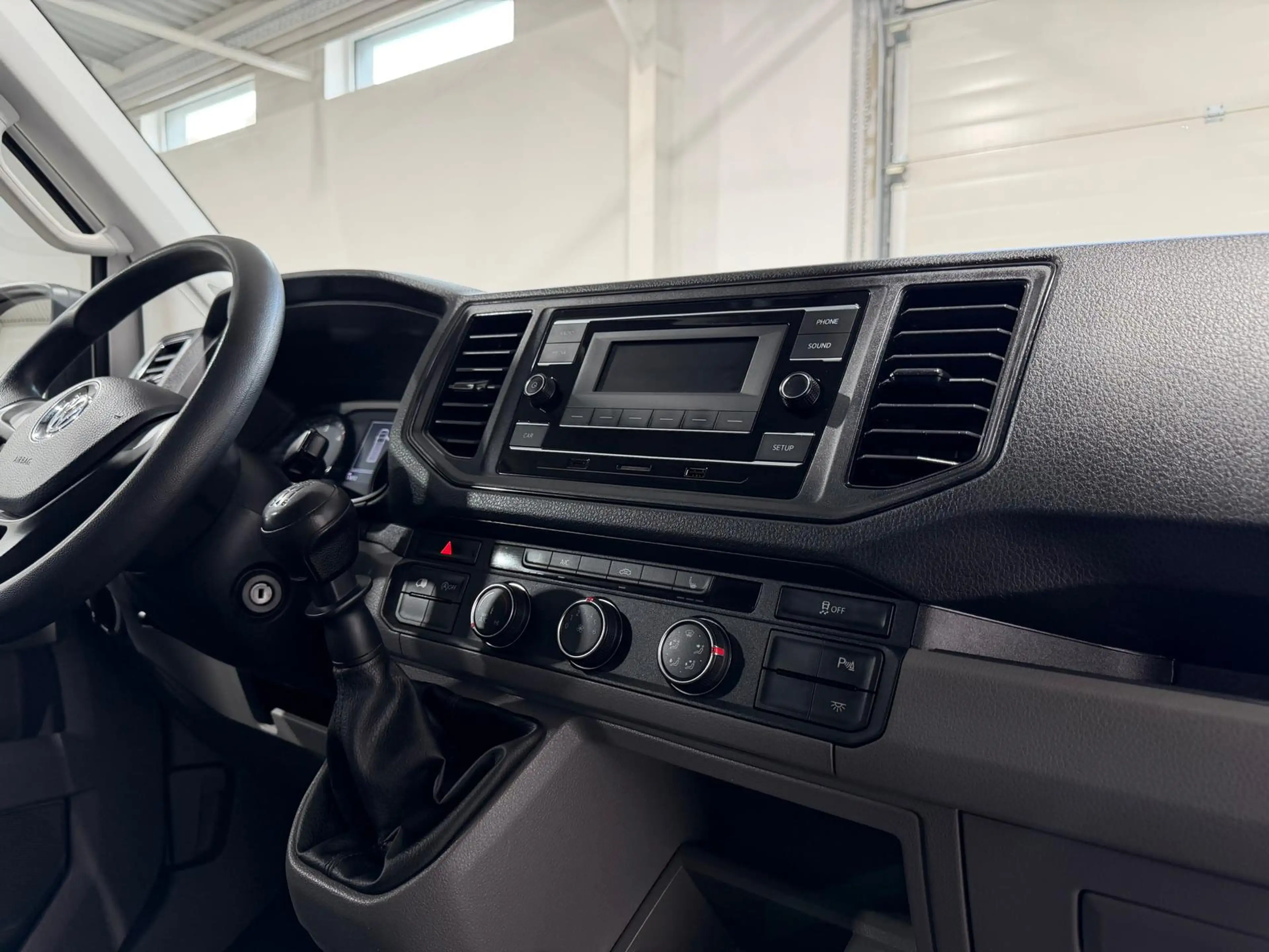 Volkswagen Crafter 35 Kasten,4Motion,MR,Klima,Radio,AHK — photo 11