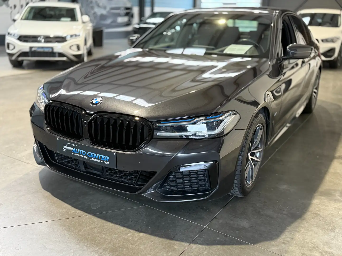 BMW 520 520i M Sport Aerodynamicapack open dak headup Gris - 2