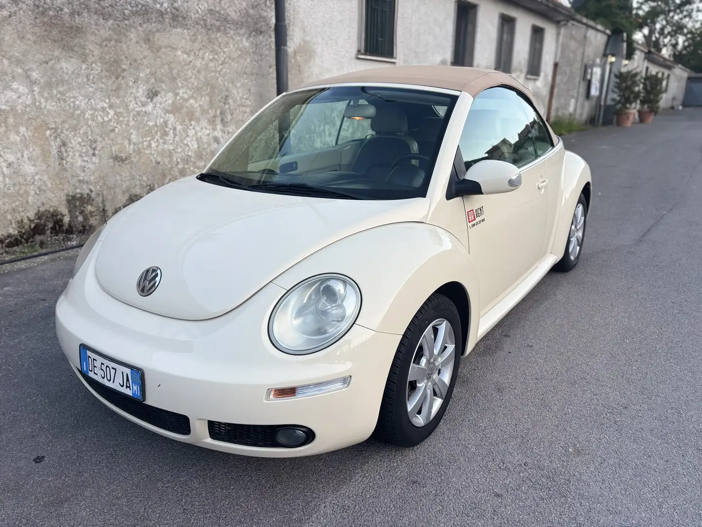 Volkswagen New Beetle Cabrio 1.6 FL - 1