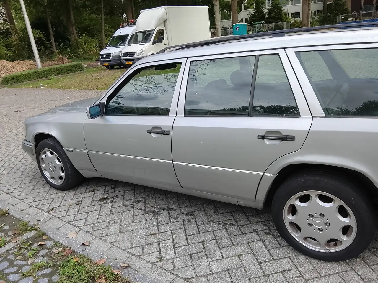 Mercedes-Benz E 230 TE Station Combi, foto 11