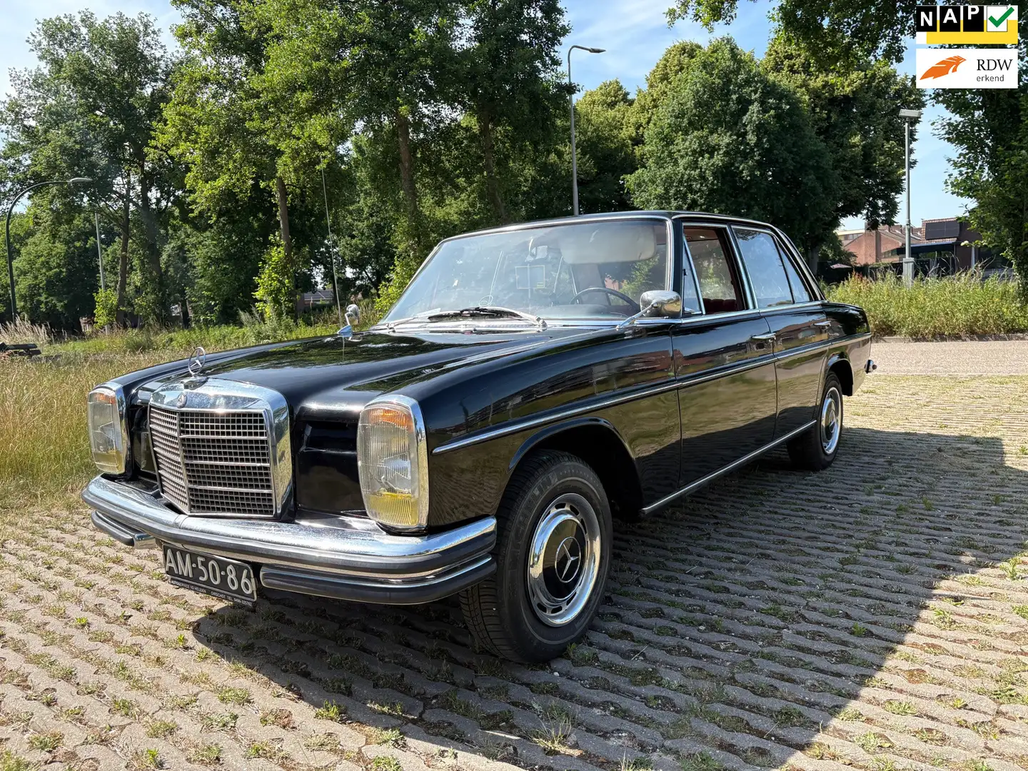 Mercedes-Benz 250 Oldtimer / zeer nette auto! / automaat / Belasting Noir - 1