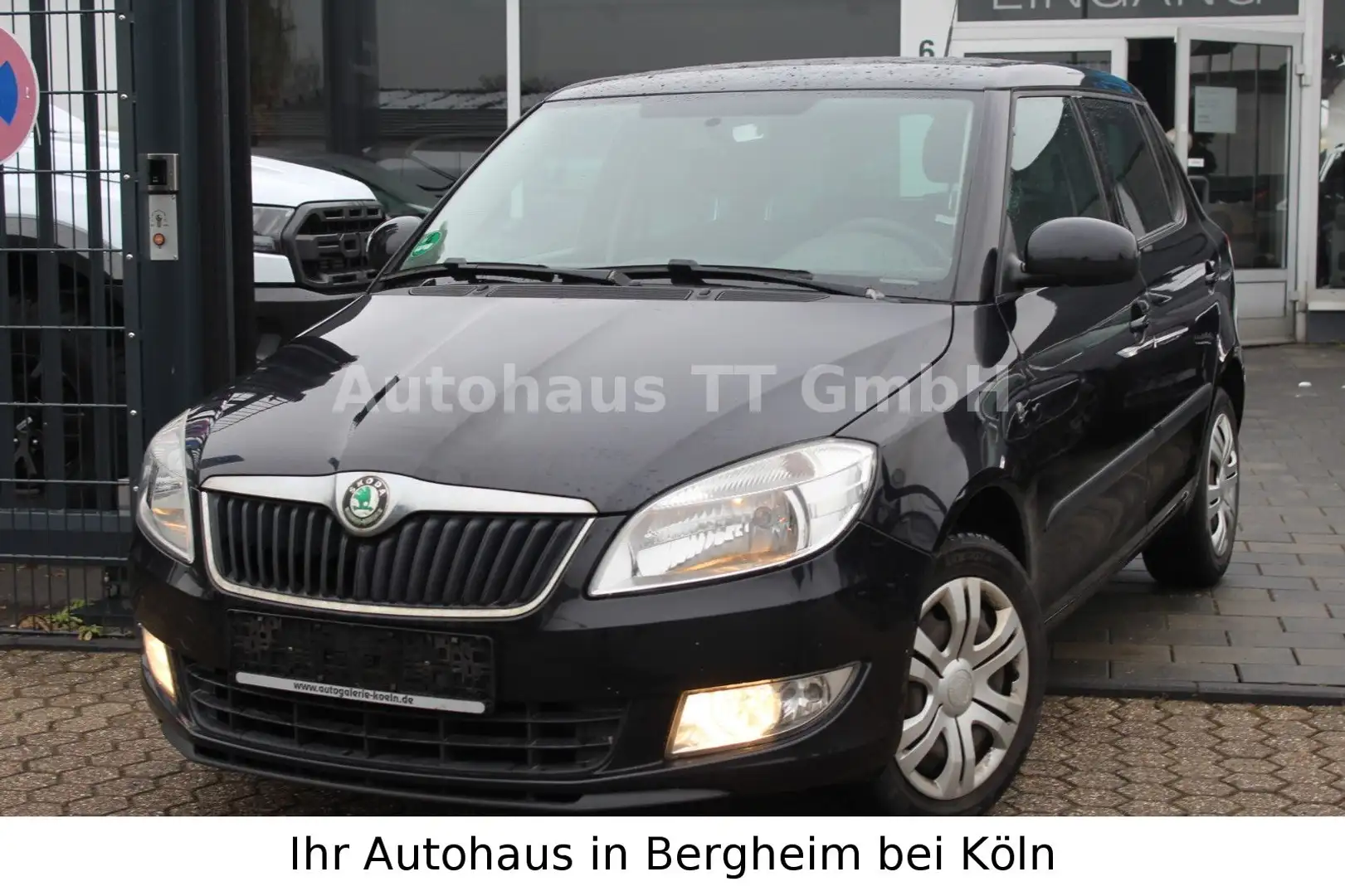 Skoda Fabia 1.2l 44kW Cool Edition°Klima°AUX°1.Hand° Schwarz - 1