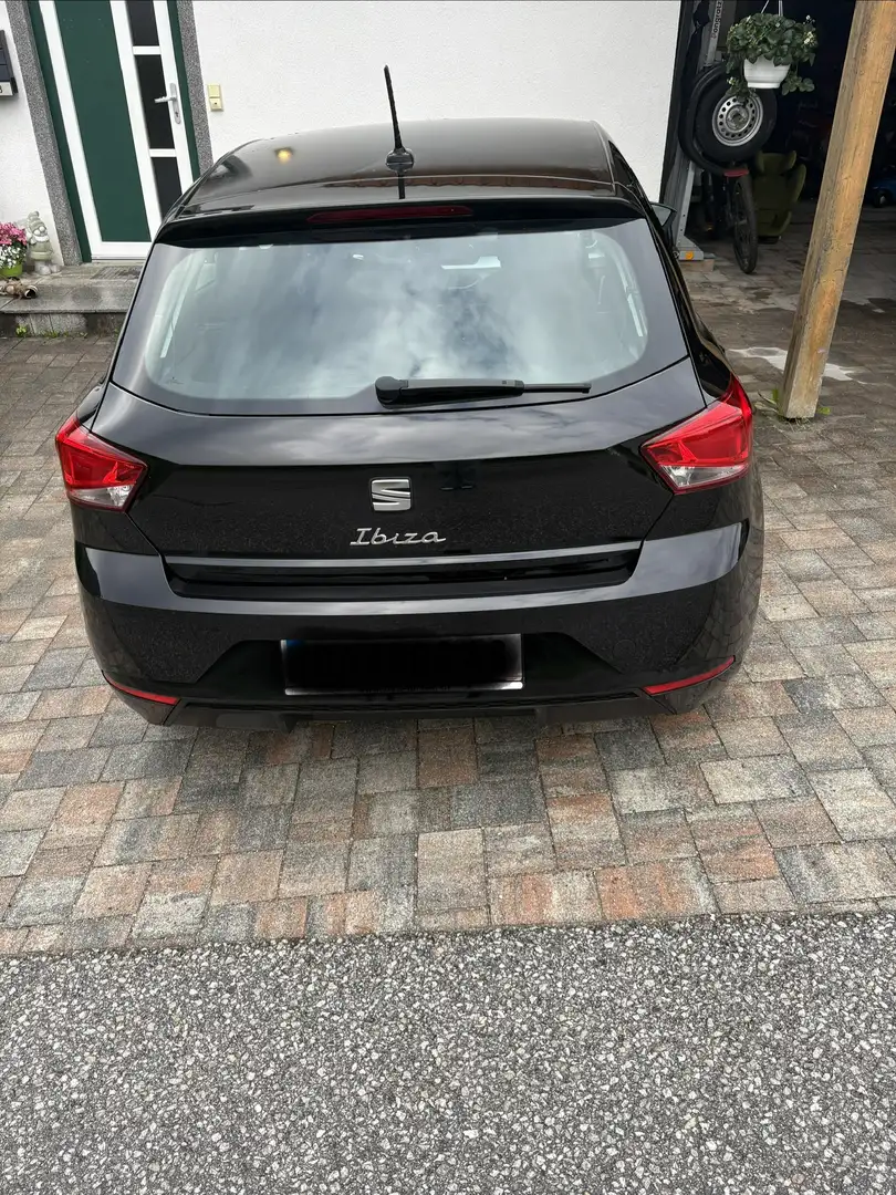 SEAT Ibiza Schwarz - 2
