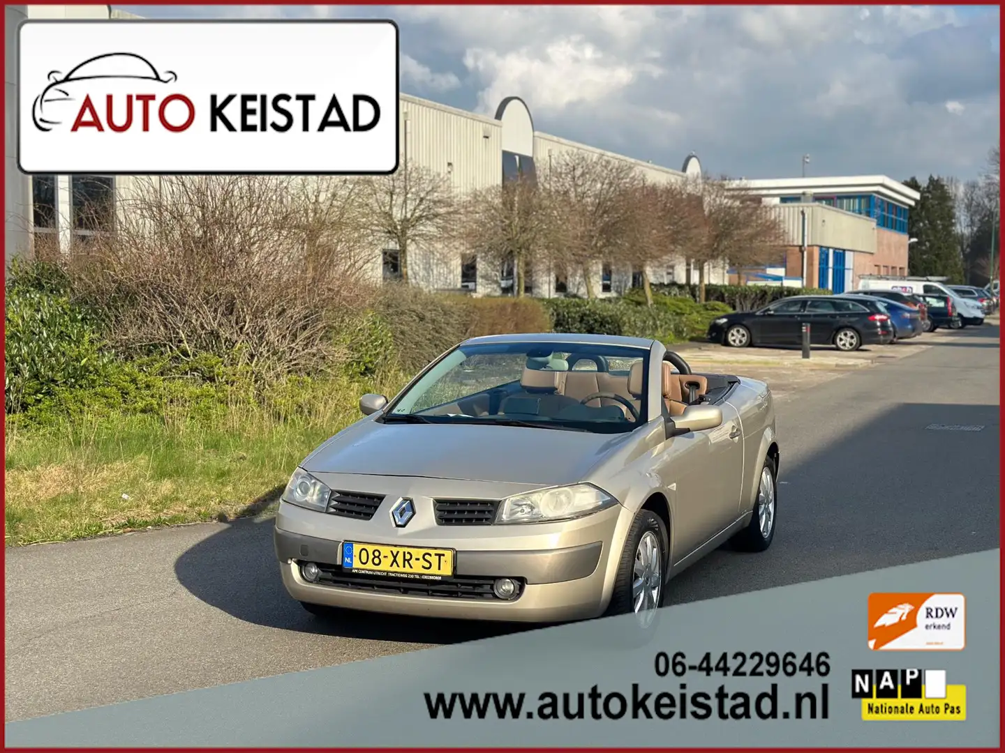 Renault Megane Coupé-Cabriolet 1.6-16V CABRIOLET AUTOMAAT LEDER/N Beige - 1