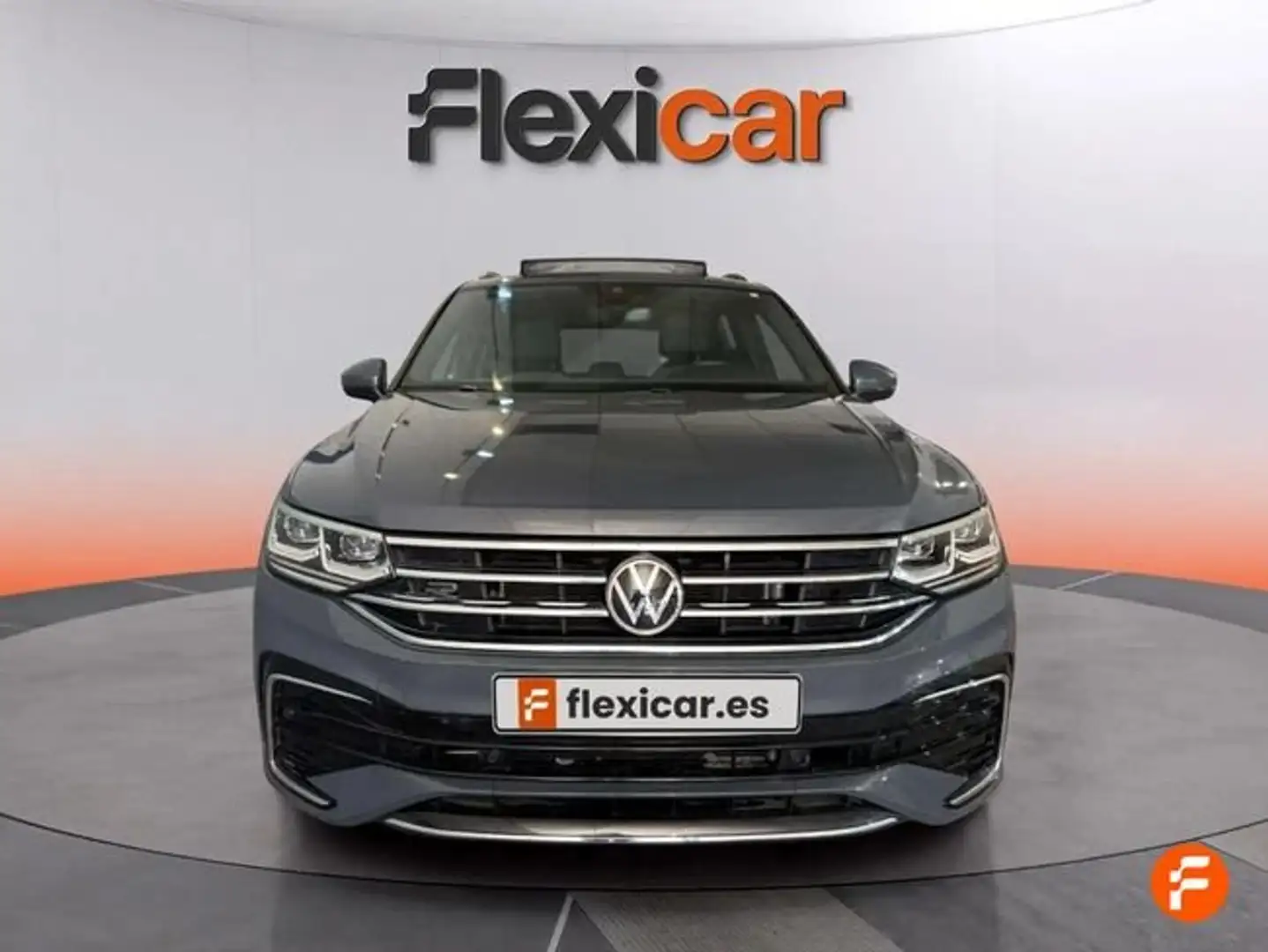 Volkswagen Tiguan 2.0TDI R-Line DSG 110kW Gris - 2