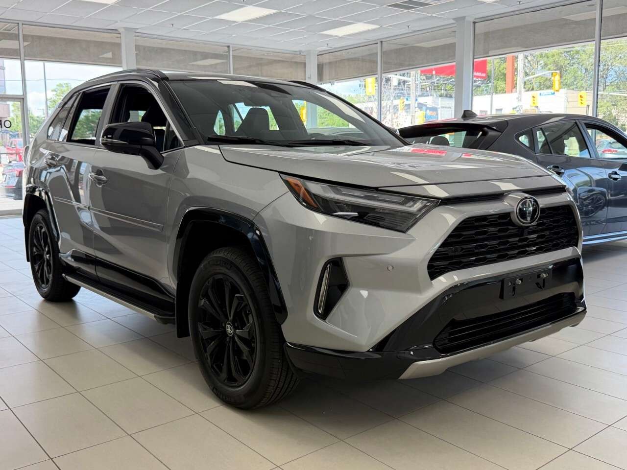 2025 Toyota RAV4 Hybrid XSE AWD — снимка 1