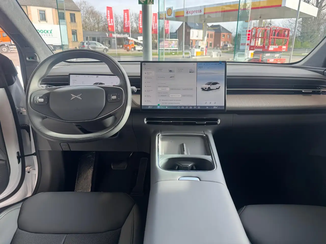 XPENG G6
