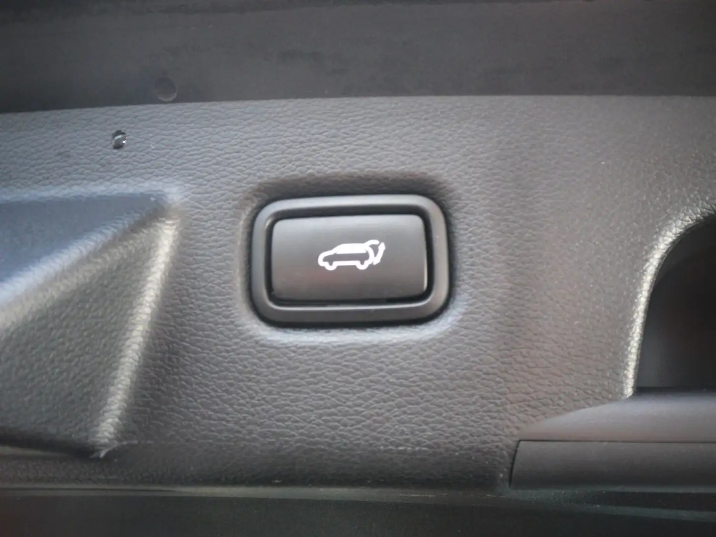 Kia XCeed Platinum Edition Leder 204 PS 54000KM SHZ Schwarz - 1